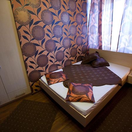 Hotel La Gil Bucharest Bilik gambar