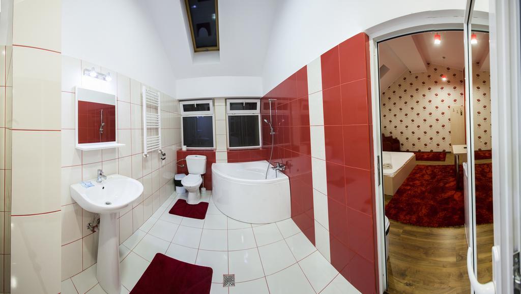 Hotel La Gil Bucharest Luaran gambar