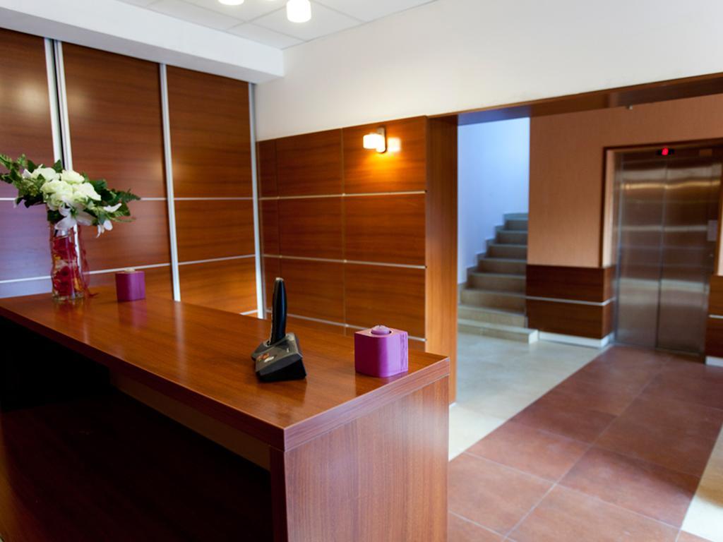 Hotel La Gil Bucharest Luaran gambar