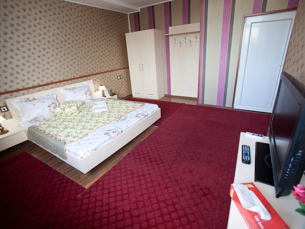 Hotel La Gil Bucharest Bilik gambar